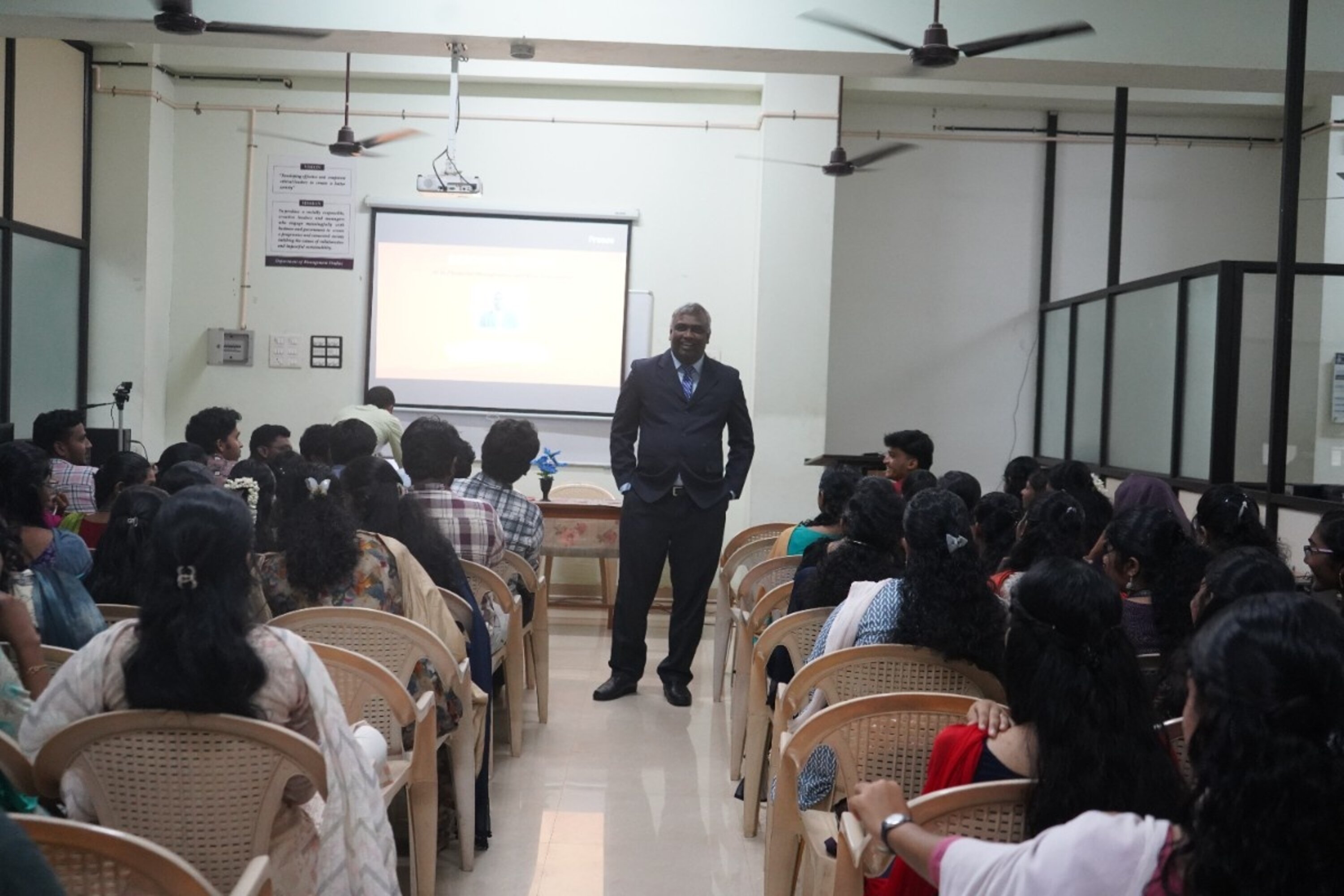 FDP on AI and Applications in Management 22.9.2025 - 26.09.2025